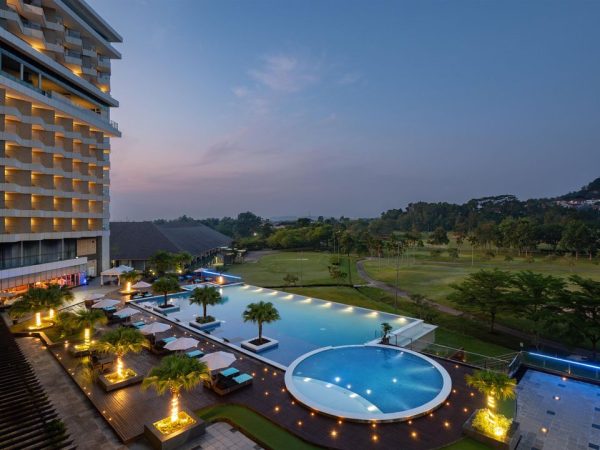 Radisson Golf & Convention Center Batam (per-night) - Image 4